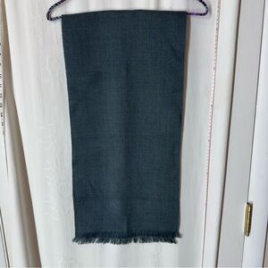 Vintage Gray Fringed Scarf
